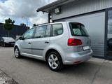 Volkswagen Touran Trendline*Euro5*Klima*2 Hand*LM*SHZ*NAVI* - Volkswagen Touran: 5.2