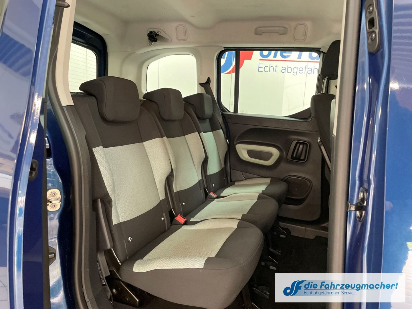 Fahrzeugabbildung Citroën Berlingo Feel M Mehrzonenklima DAB SHZ Spurhalte