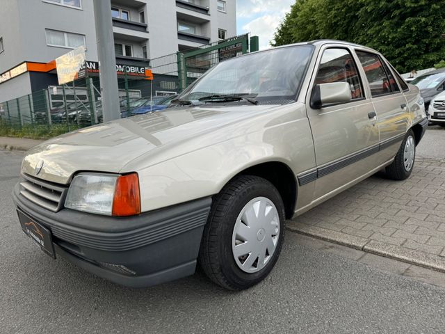 Opel Kadett-E 1.6 Oldtimer *LIEBHABERSTÜCK*TÜV/AU NEU