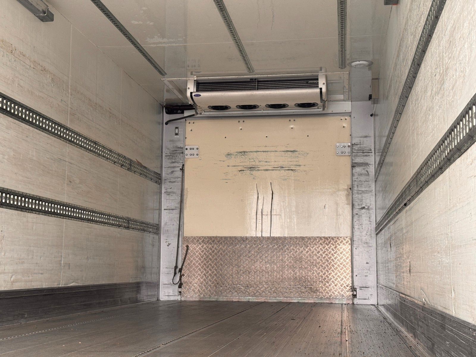 Fahrzeugabbildung Andere Rohr RZK/18 IV Kühlkoffer Carrier Bär LBW