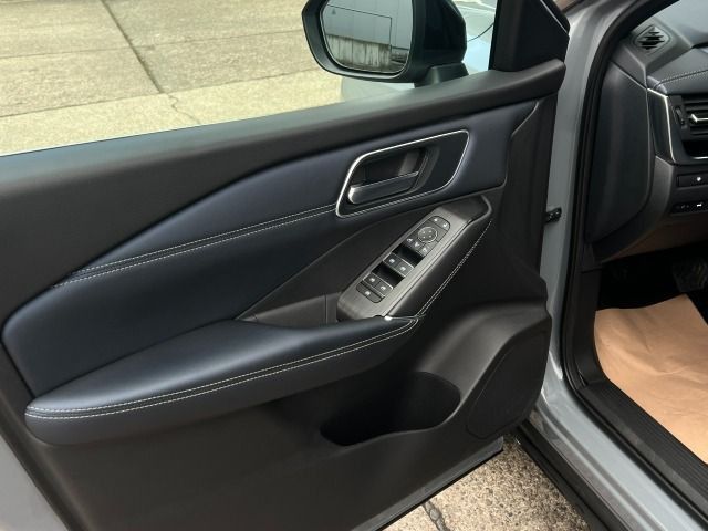 Fahrzeugabbildung Nissan Qashqai 1.3 DIG-T X-Tronic Tekna Teilleder*Allw.