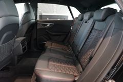 AUDI RSQ8 | HuD | Keramik | Pano | 305 km/h | 23" AUDI RSQ8 | HuD | Keramik | Pano | 305 km/h | 23"