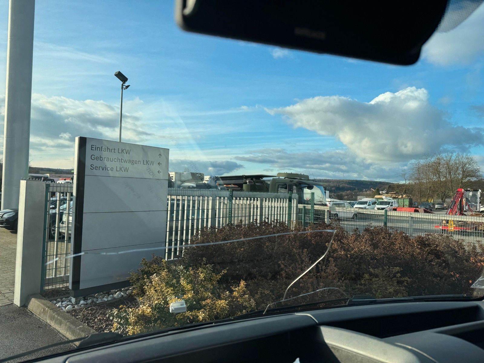 Fahrzeugabbildung Renault Master 2.3 dCi / VERSALIFT ETL-26, 11,3m