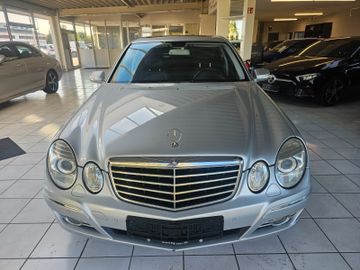 Mercedes E 200 - 2