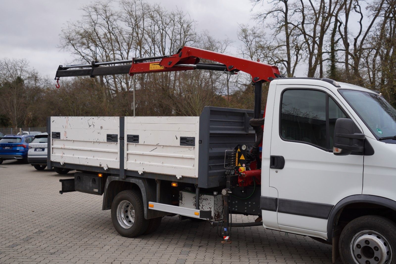 Fahrzeugabbildung Iveco *Kran*Daily 3.0L*HMF*HU/AU*