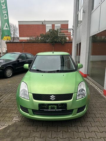 Suzuki Swift Lim. Club