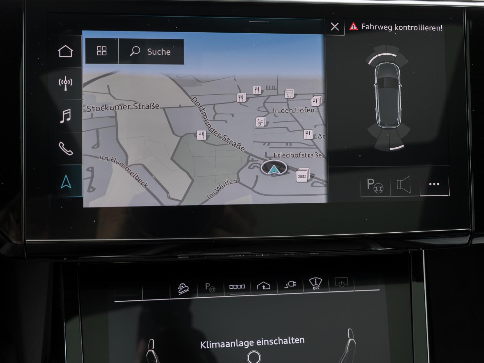 Audi e-tron 55 quattro advanced PANORAMA LUFTFEDERUNG, миниатюра 14