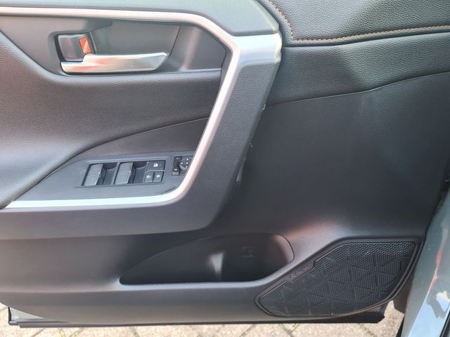 RAV 4 2.5 4x4 Hybrid Adventure