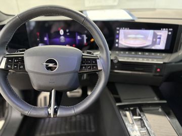 Fotografie des Opel Astra Sports Tourer 1.5 D Automatik GS