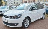 Volkswagen Touran Match BMT 1.6 TDI Automatik AHK Tüv 11/26 - Volkswagen Touran mit Diesel-Antrieb: Kleinbus, 1.6