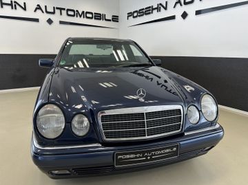 Mercedes E 300 - 2