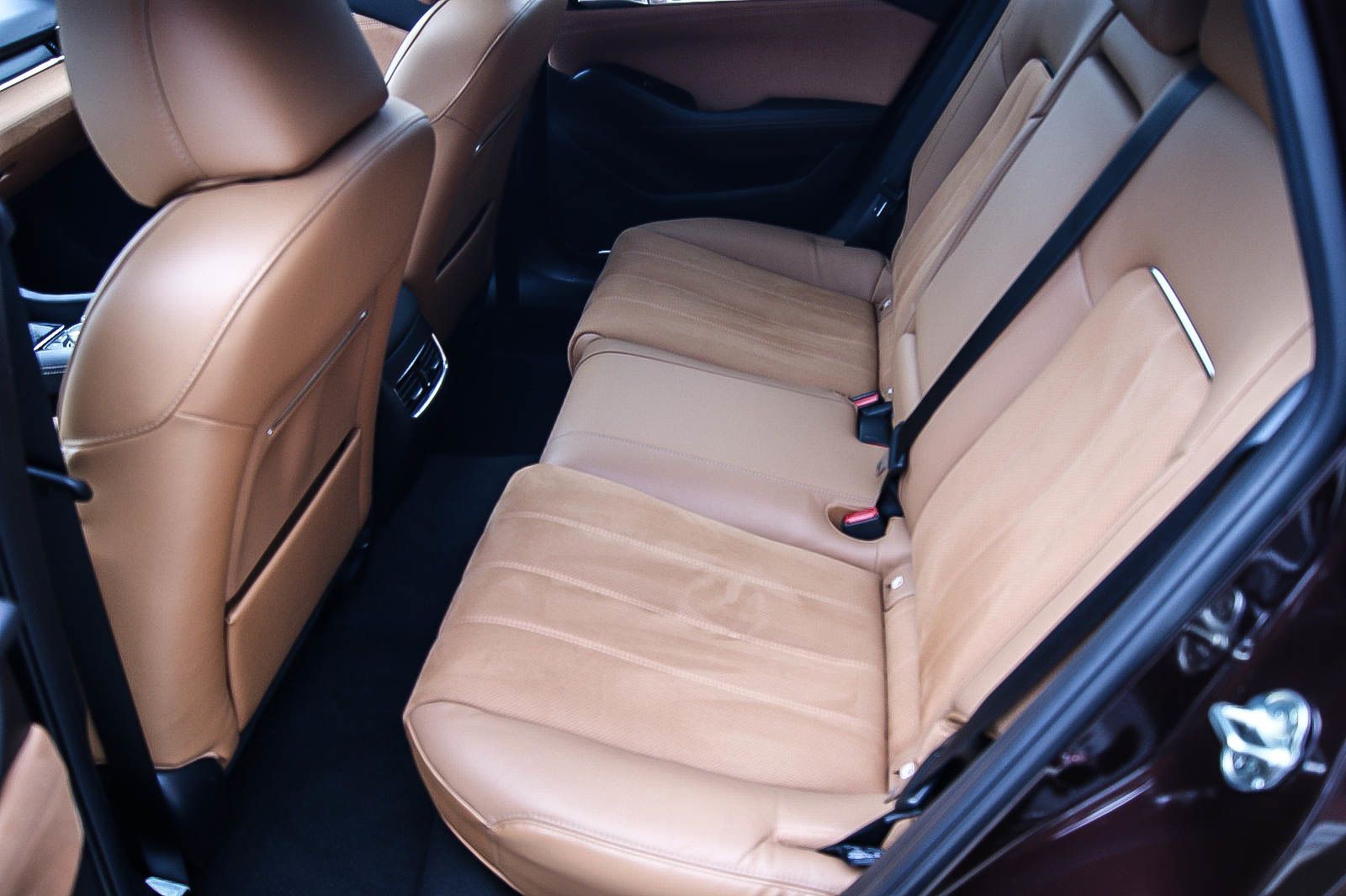 Fahrzeugabbildung Mazda 6 Kombi 20th Anniversary HEADUP KAMERA ANHZV PDC