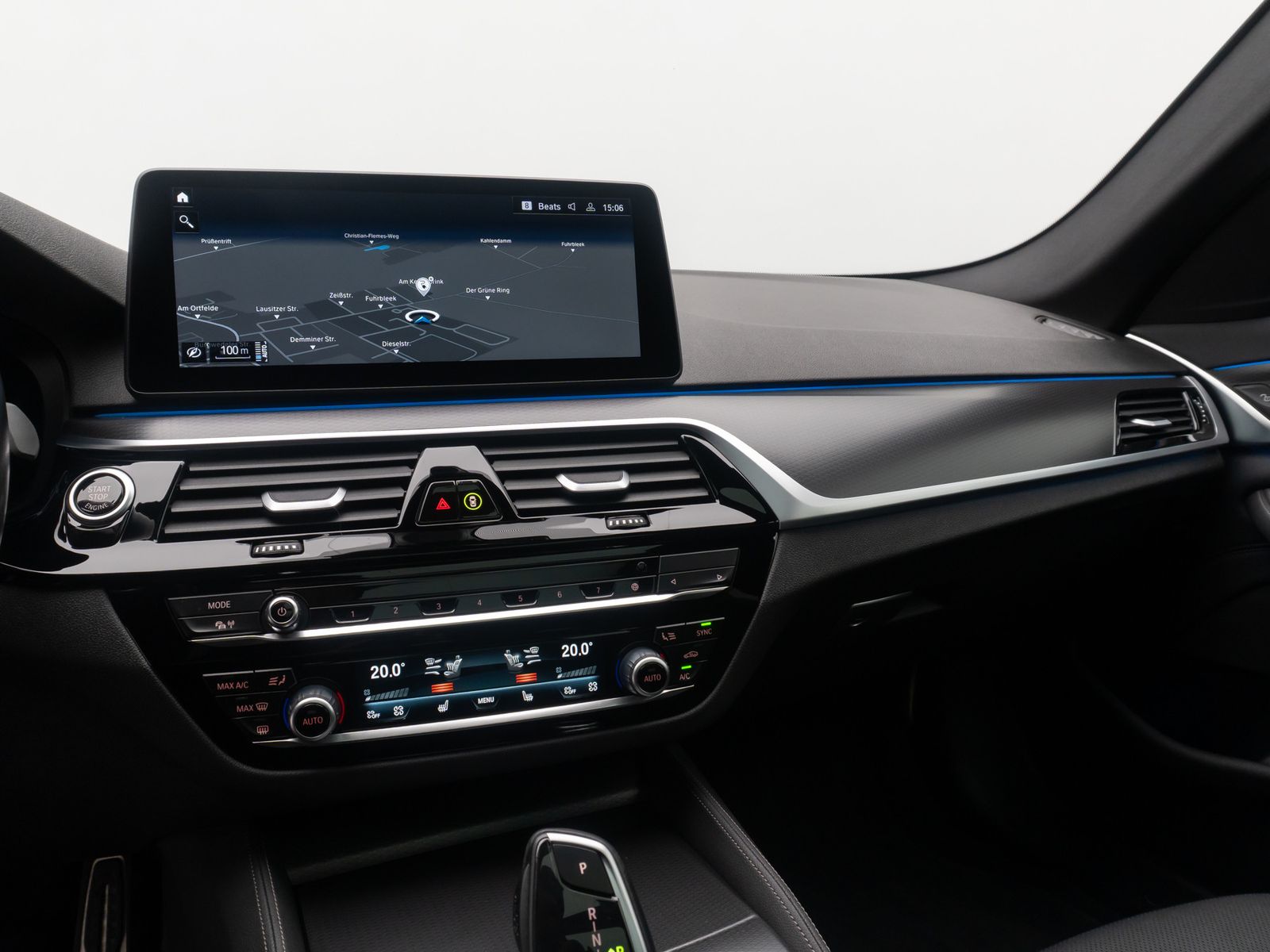 Fahrzeugabbildung BMW 530e xD M Sport DAB Kamera 4Klima Alarm Panorama