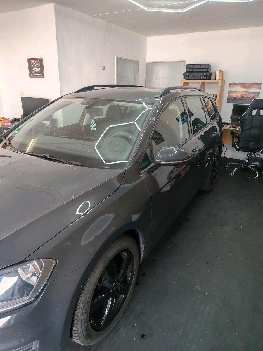 Volkswagen Golf 2015 — engine 140 HP (103kW)