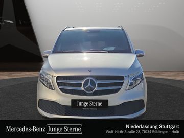 Mercedes V 220 - 3