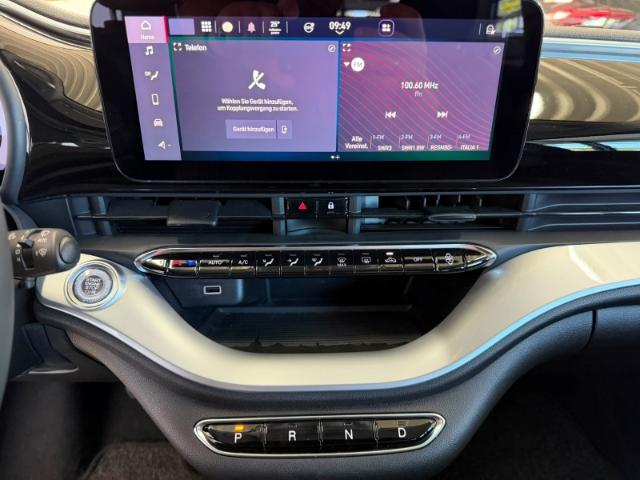 Fiat 500e Cabrio Icon Faltdach Navi Digitales Cockpit