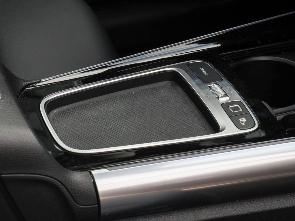 Mercedes-Benz GLA 250 e Progressive/Pano/AHK/360/MLB/Night/18' foto 8