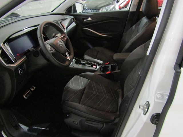 Grandland Turbo 6E , Elegance 5-Türer 1.2 Direct