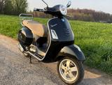 Vespa GTS 300  i.e. Touring - VESPA MOTORRAD