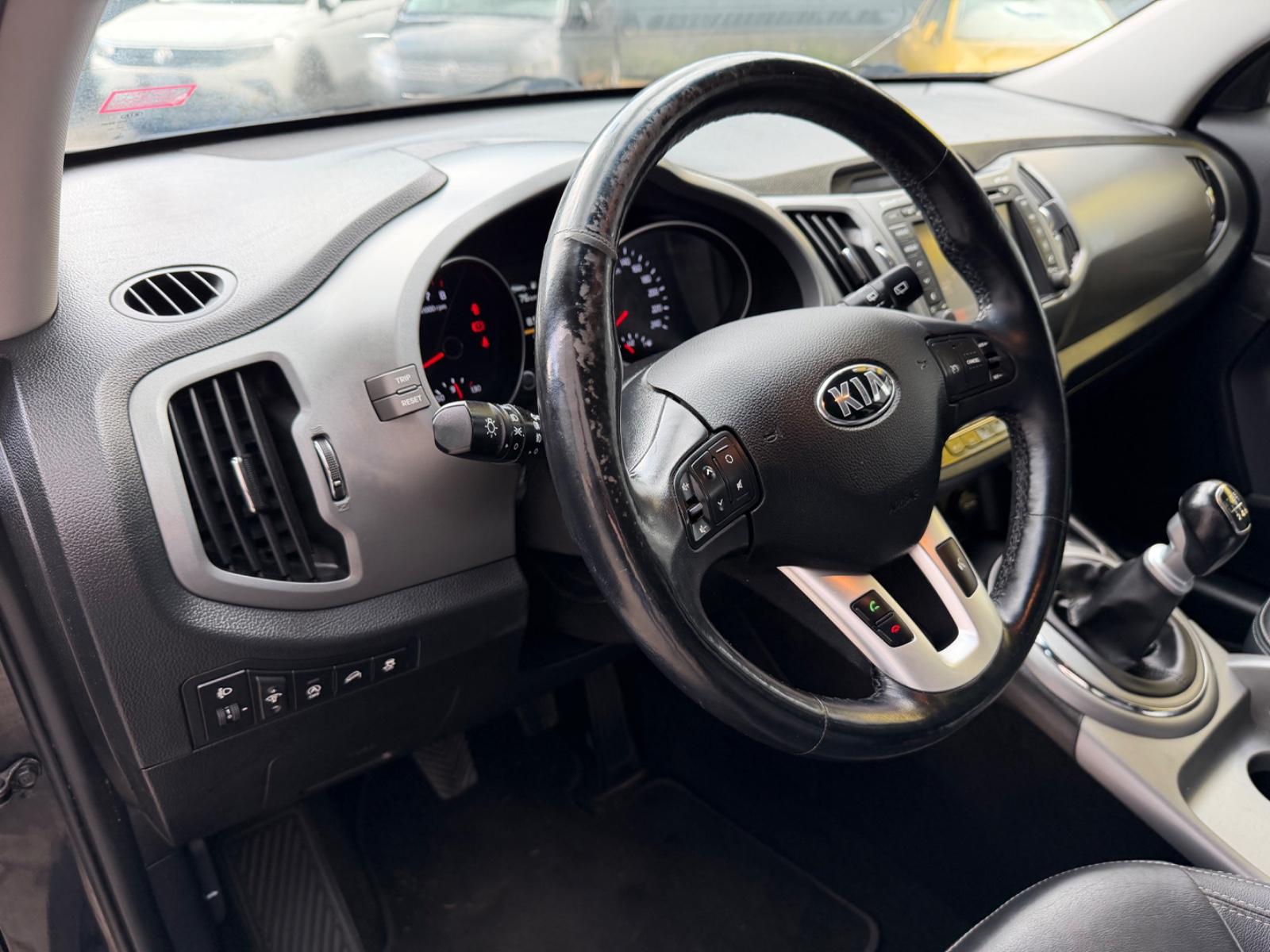 Kia Sportage Dream Team/4xSHZ/KLIMAA*/NAVI/KAMERA
