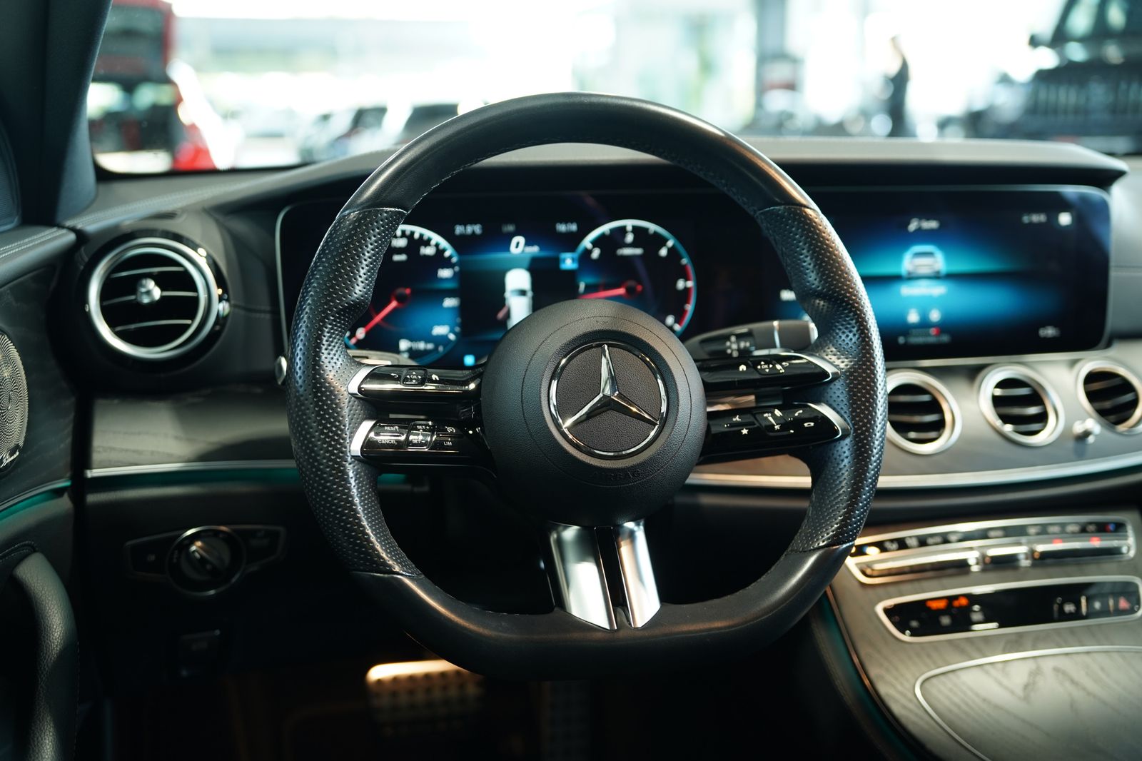 Mercedes Benz E 300