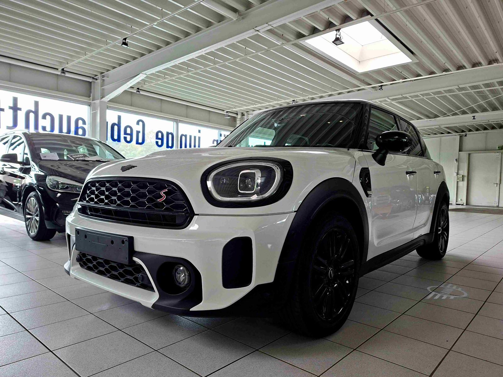 MINI Countryman S ALL4 Head UP Pano SPORT Autom. Kam.