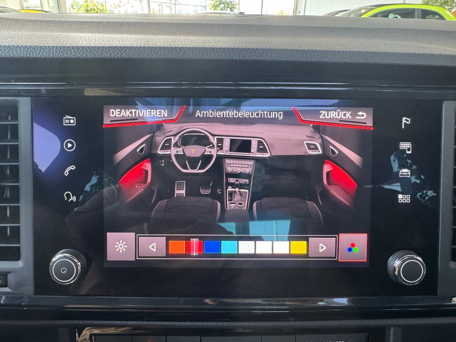 Fahrzeugabbildung CUPRA Ateca 2.0 TSI 4DriveLED NAVI AHK PANO