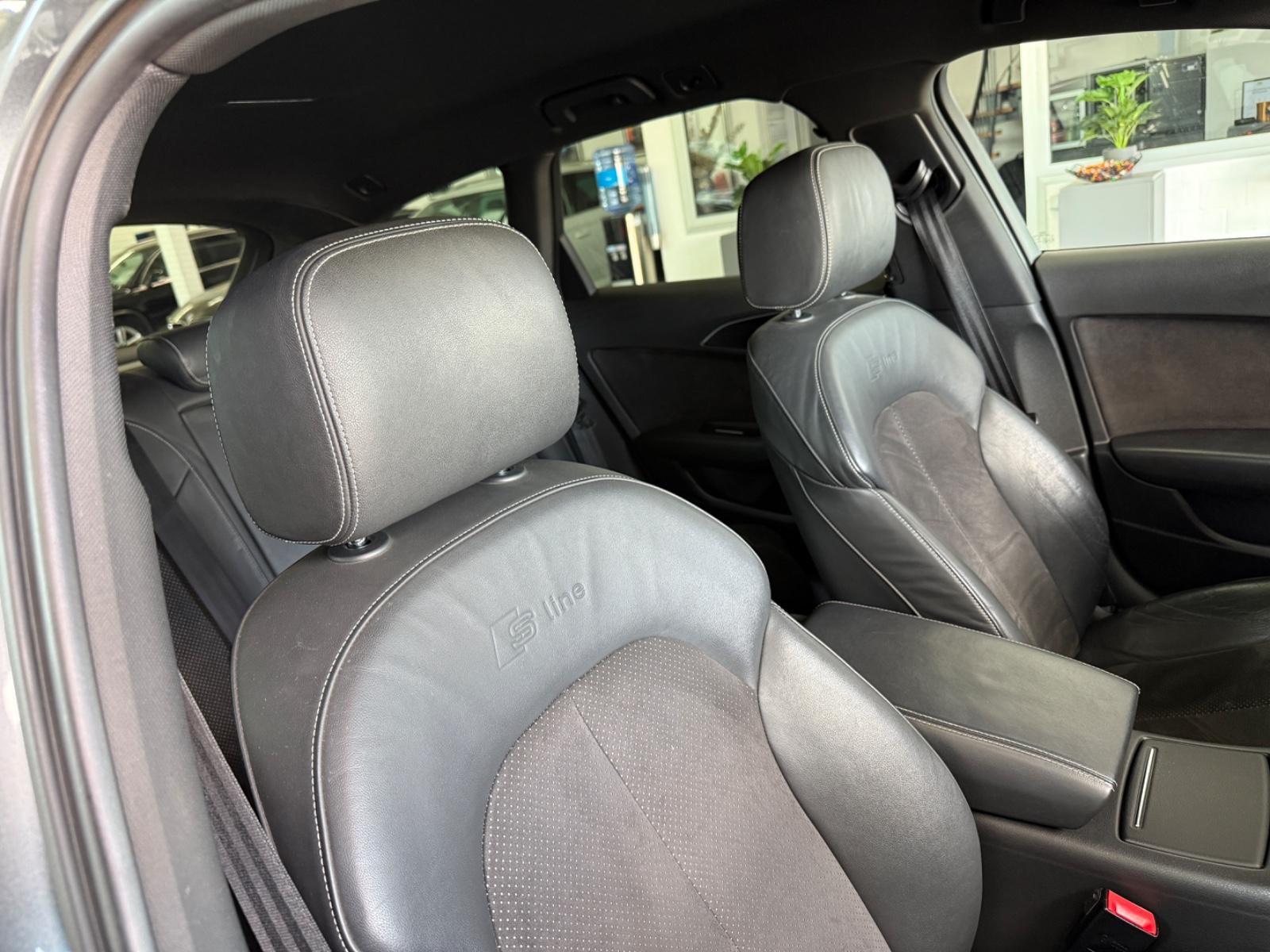 Audi A6 2.0 TDI*S-LIN*BLACK*LED*BOSE*NAV*ACC*LANE*SID