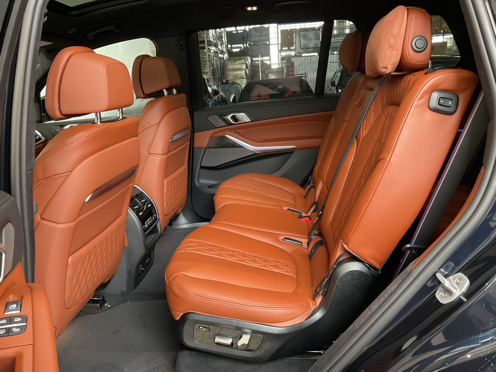 Fahrzeugabbildung BMW X7 xDrive40d *22" M LMR *Sitzbelüftung *Standhei
