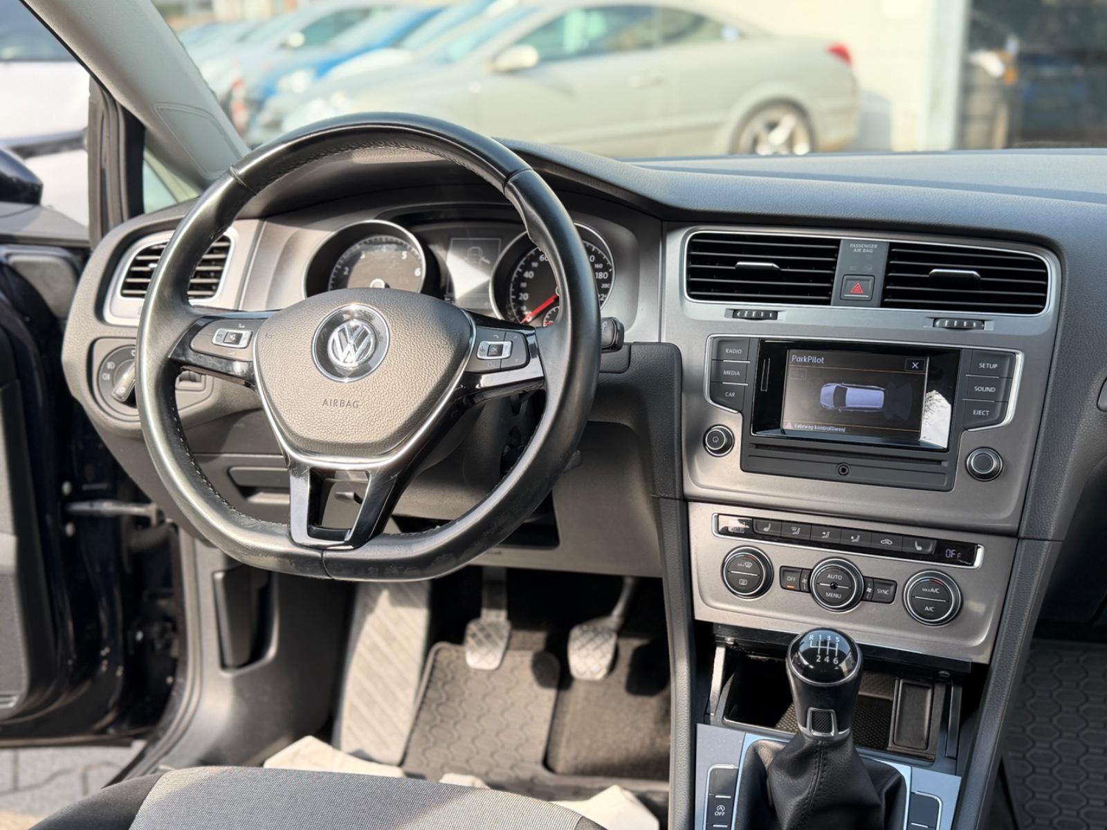 Volkswagen Golf VII Variant Trendline BMT