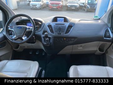 Ford Tourneo Custom - 9