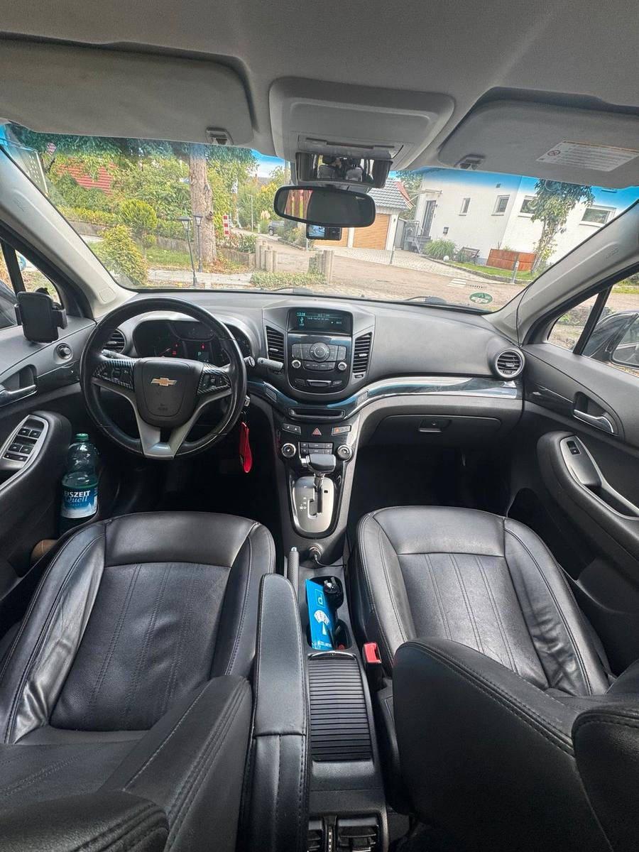 Chevrolet Orlando 2012 — photo 13