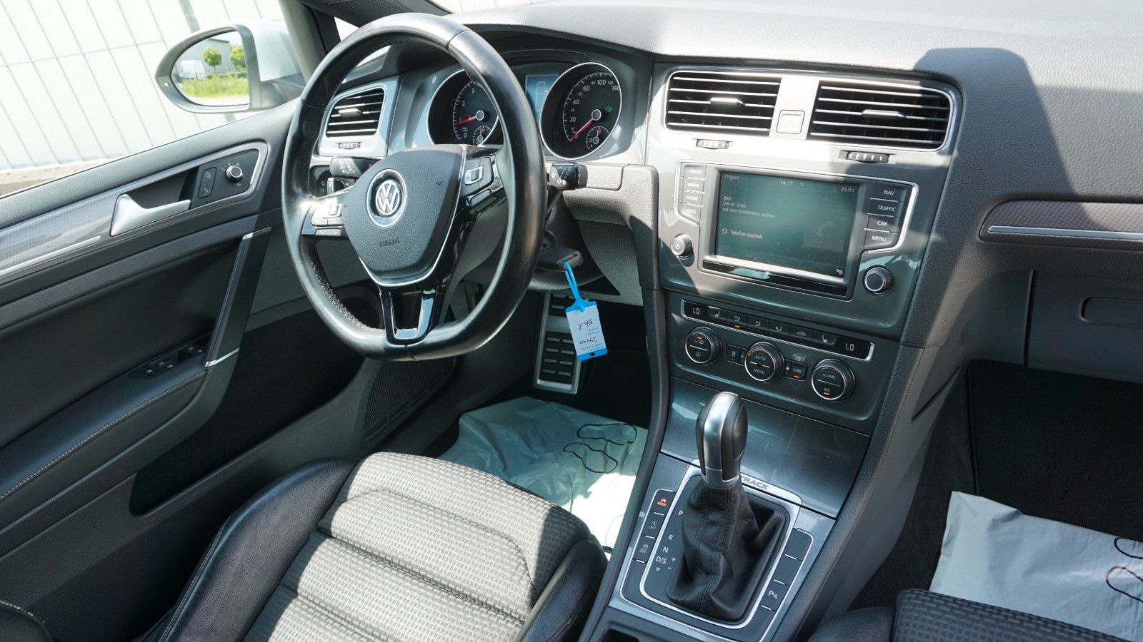 Fahrzeugabbildung Volkswagen Golf VII Alltrack, Variant, BMT, 4M,T.Leder,Navi