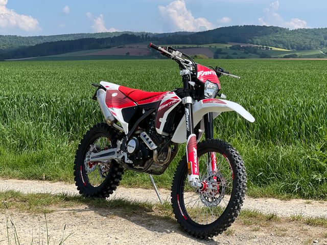 Fantic XEF 125 Enduro Perf. |  % Local Hero Deal %"