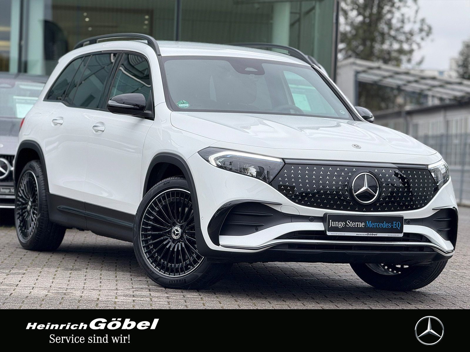 Fahrzeugabbildung Mercedes-Benz EQB 300 4M AMG*7-SITZER*FAP*KAMERA*ADV-SOUNDSYST