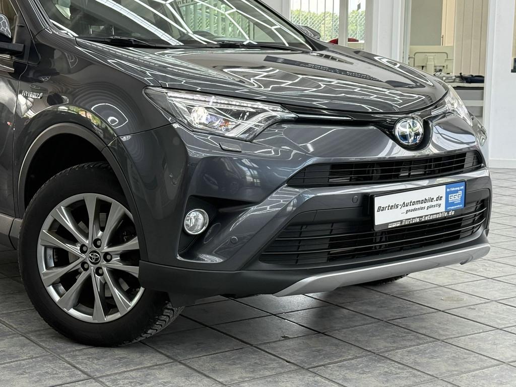 Toyota RAV4 2.5 Hybrid Team D, 1.Hd., LED, Navi, Kamera