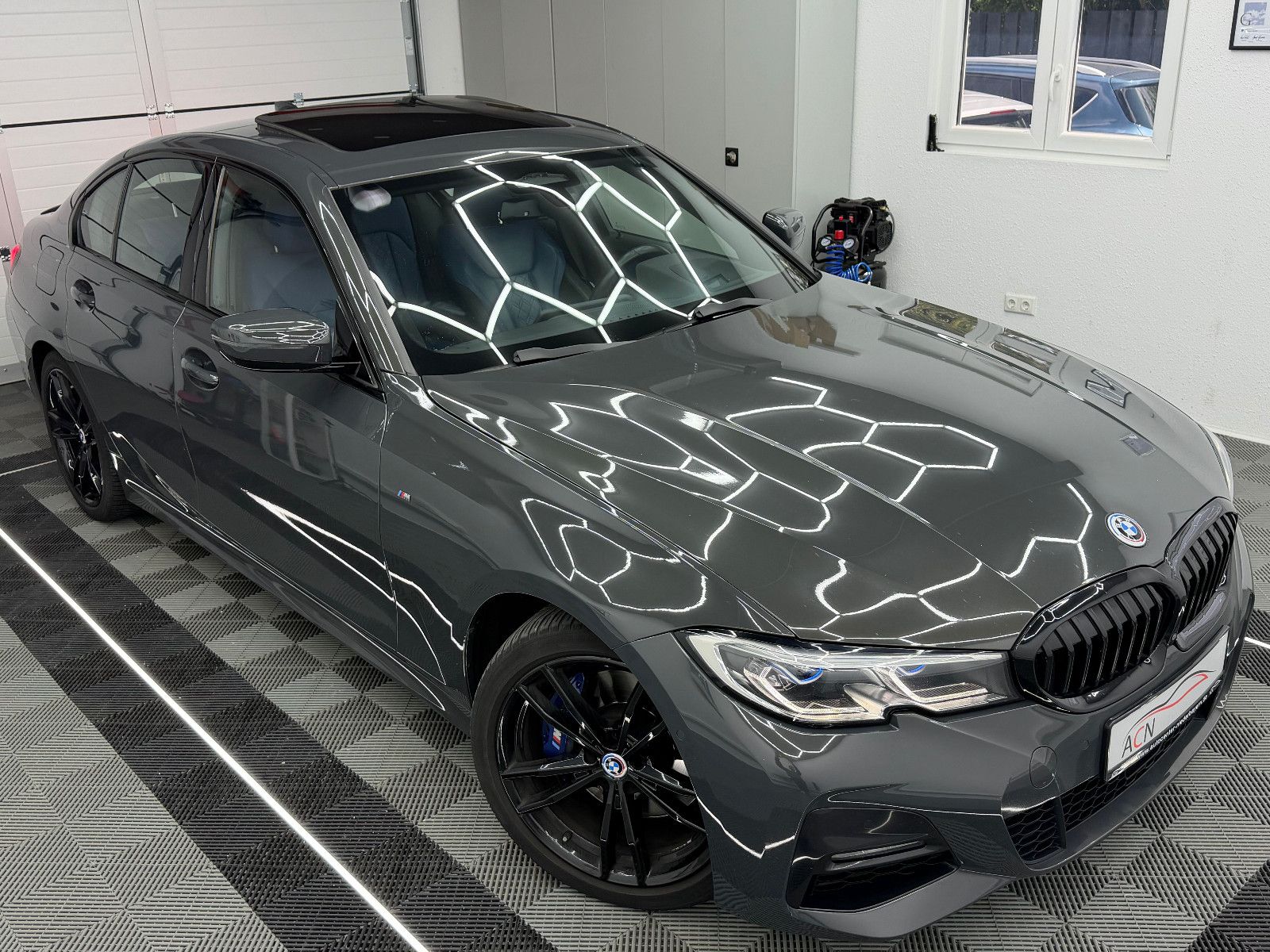 Fahrzeugabbildung BMW 330 d xDrive M SPORT/360*/ACC/HuD/LASER/DE FZG