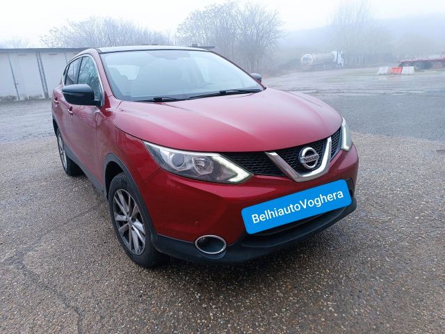 Nissan Qashqai 2015---1.5 Diesel