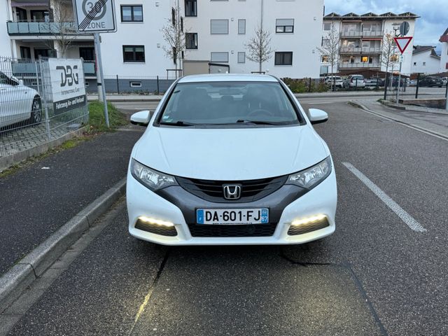 Honda Civic Lim. 5-trg. 2.2 i-DTEC Comfort