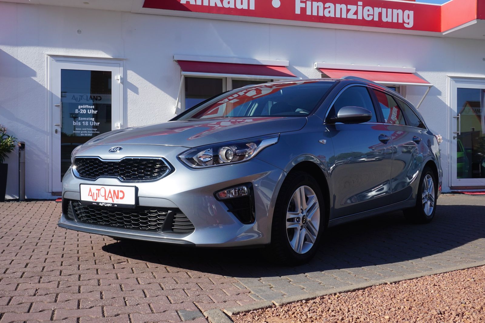 Kia Ceed SW 1.4 T-GDI Klimaaut. Navi Kamera PDC DAB imagem 2