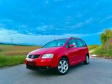 Volkswagen VW Touran 1.6 - Volkswagen Touran aus 2003