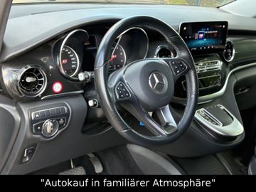 Mercedes V 220 - 8