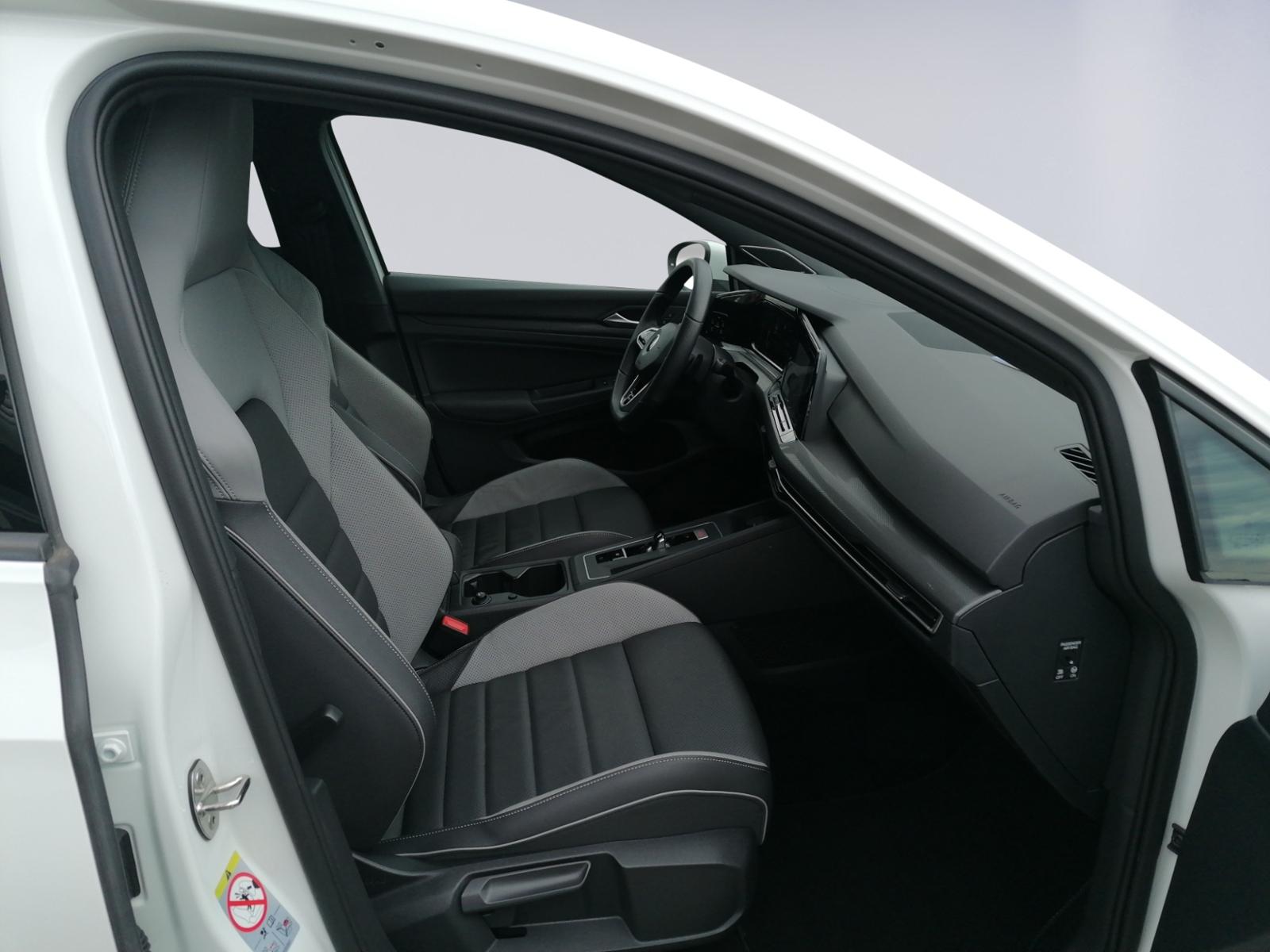 Volkswagen Golf VIII GTD 2.0 TDI DSG AHK+LEDER+STHZ+DCC+, миниатюра 18