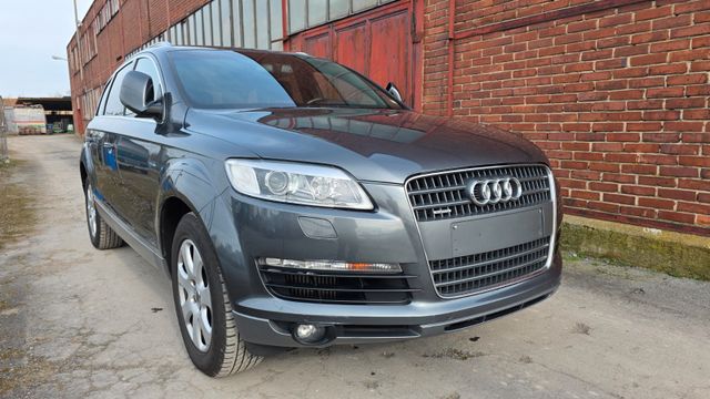 Audi Q7 3.0 TDI quattro 1 Hand AHK 7 Sitz.Bose Cam.