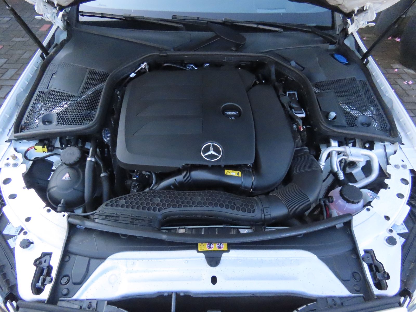 Mercedes-Benz C 200 Coupé Autom. Leder HeadUp Keyless Klima foto 3