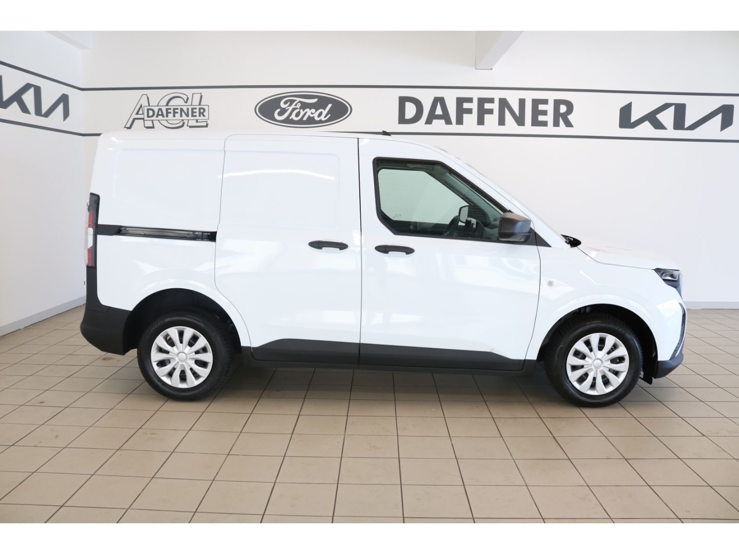 Fahrzeugabbildung Ford Transit Courier Trend 1.0 EcoBoost EU6e Apple Ca
