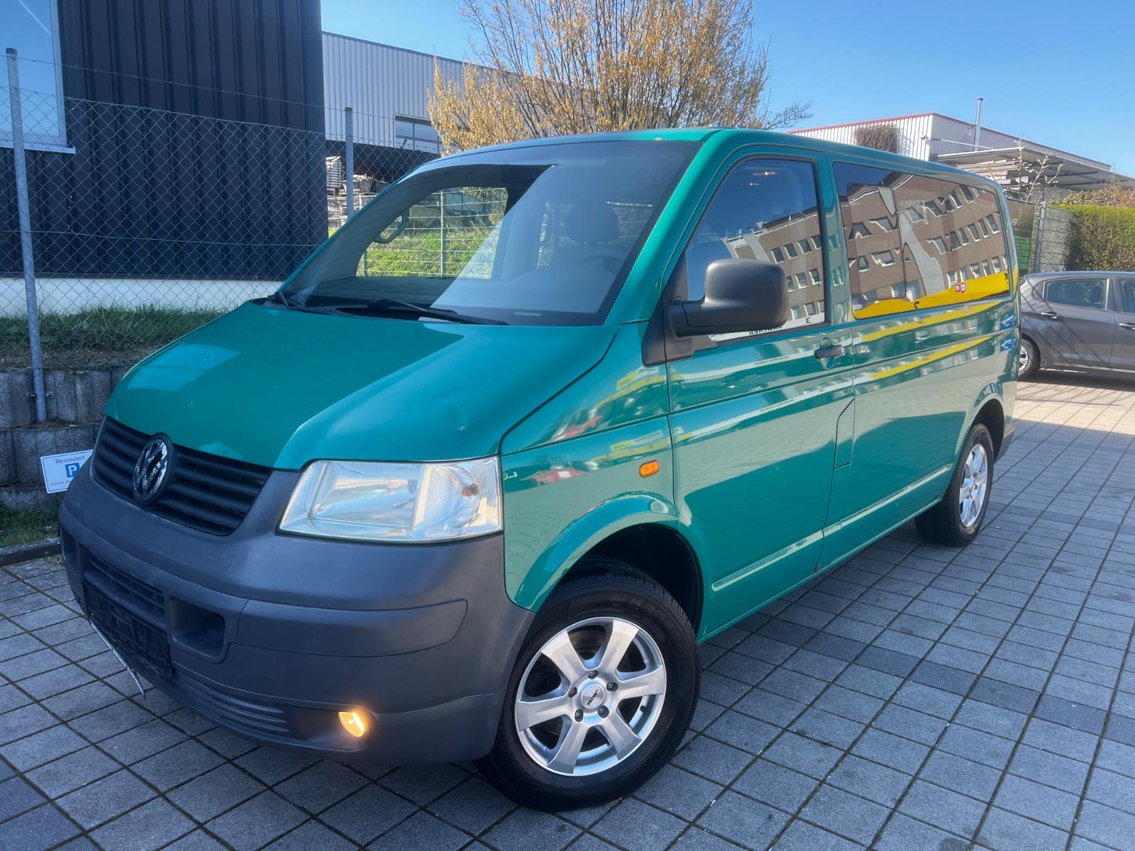 Volkswagen T5 Caravelle