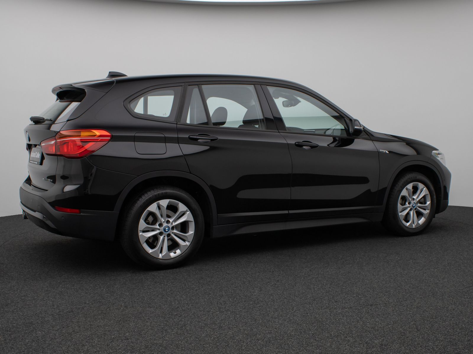 Fahrzeugabbildung BMW X1 xD25e Kamera DAB Komfort Sportsitz Parkassist