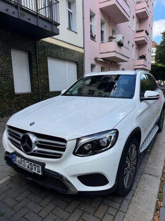 Image of Mercedes-Benz GLC 250