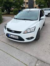 Ford Focus 2 2.0 Benzin Titanium TÜV 2027 ... - Ford Focus aus 2010: Titanium